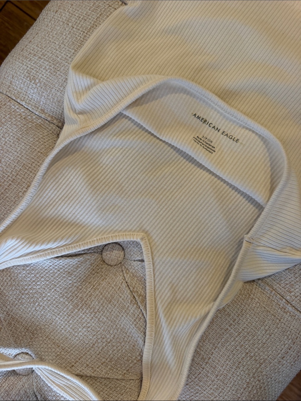 American Eagle Outfitters Ribbed V-Neck Tank - Cream Small - Picture 3 of 4